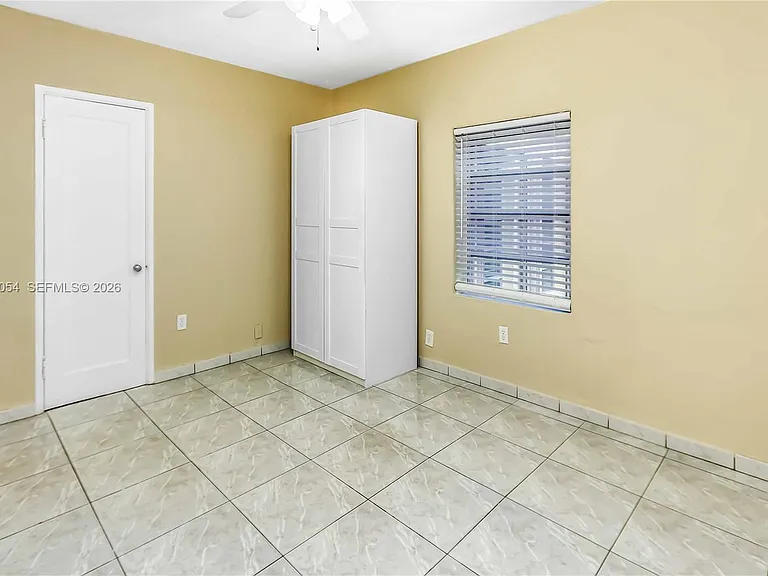 1015 Cortez St — Photo 20