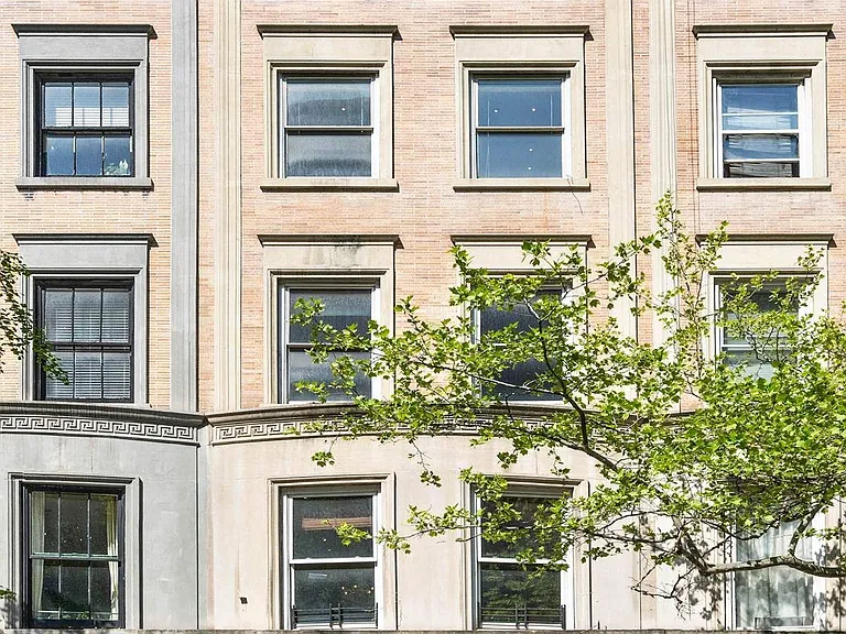 313 W 71st St — Photo 24