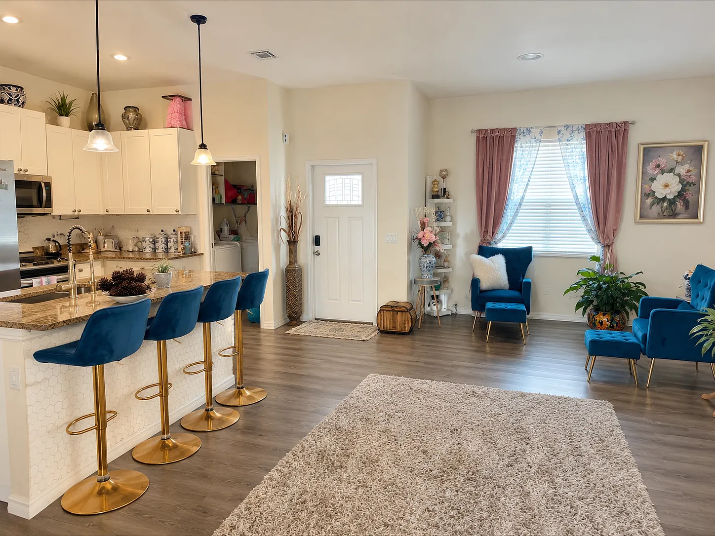 3 bed, 1500 sqft, $2,549 — Photo 4