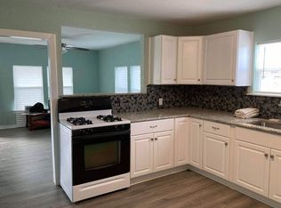 917 Stone St, Corpus Christi, TX 78418