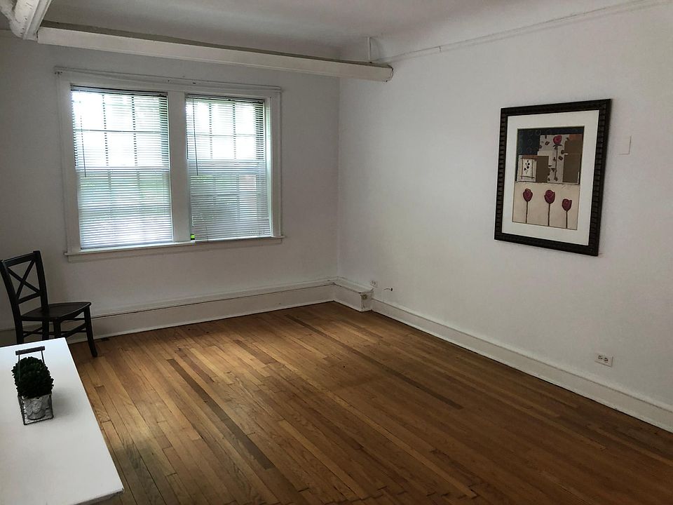 1st image of 4854 Elm St