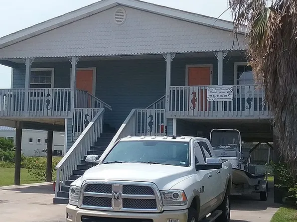 105 E Corral St, South Padre Island, TX 78597