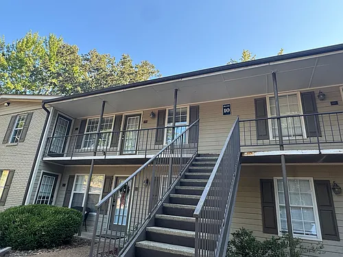 1100 Park Ln Photo 1