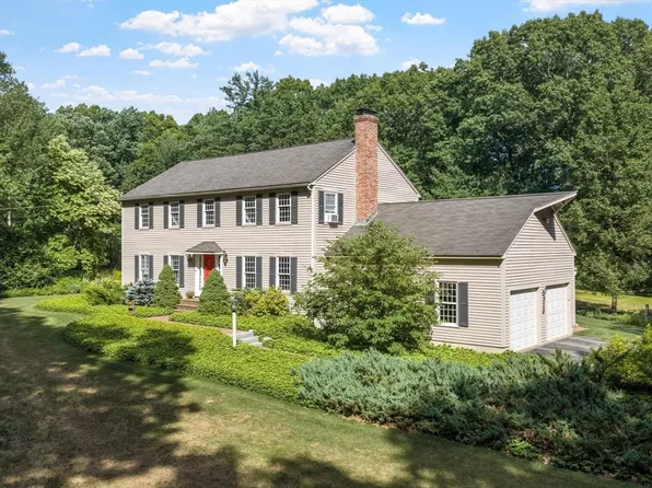 105 Slough Rd, Harvard, MA 01451