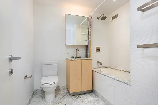 Rented by Douglas Elliman | media 22