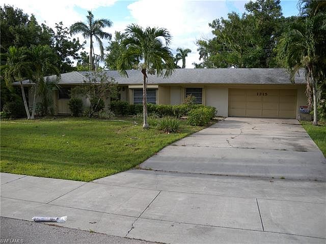 1st image of 1315 Alhambra Dr