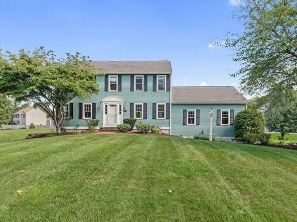 264 Bay Rd, Easton, MA 02334