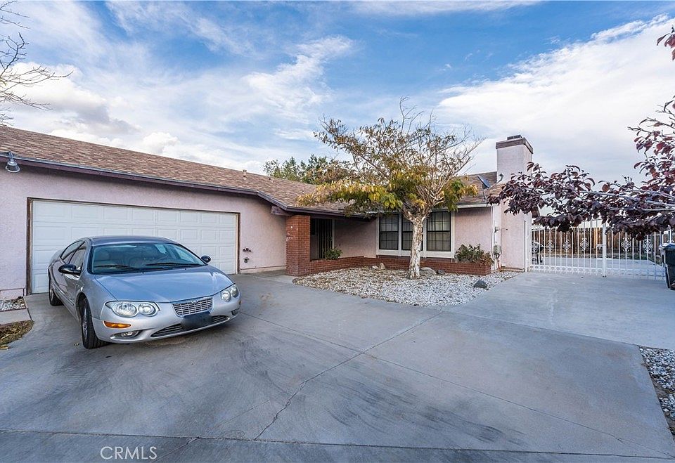 1st image of 15053 Chuparosa St