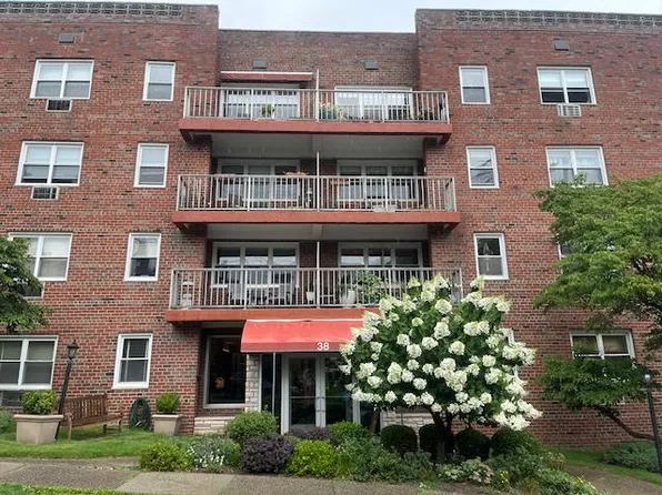 38 4th Avenue #1B, Nyack, NY 10960