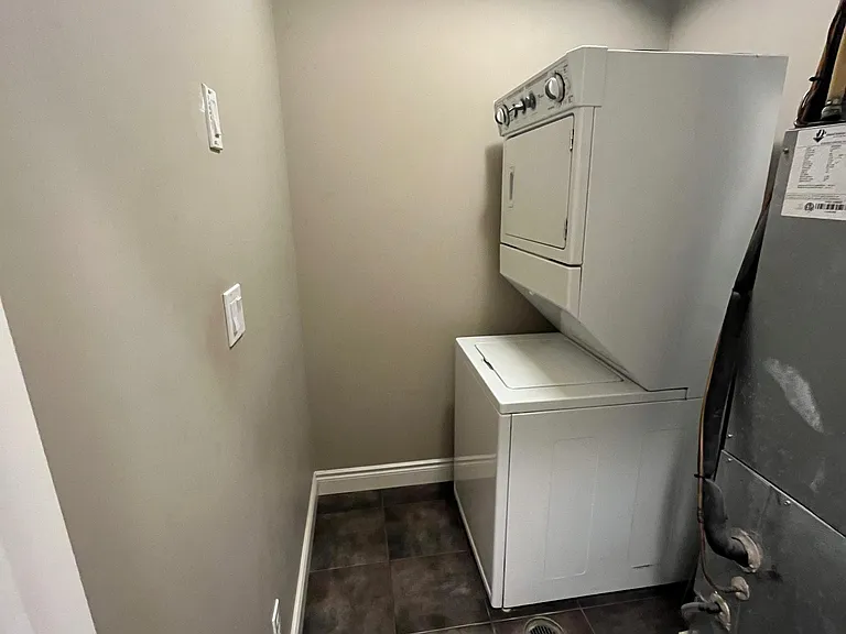 86A Morgan Ave — Photo 7