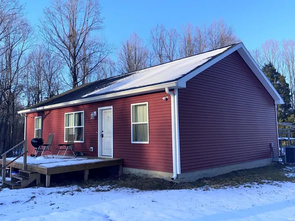 11603 E Blue Jay Ct, Springville, IN 47462