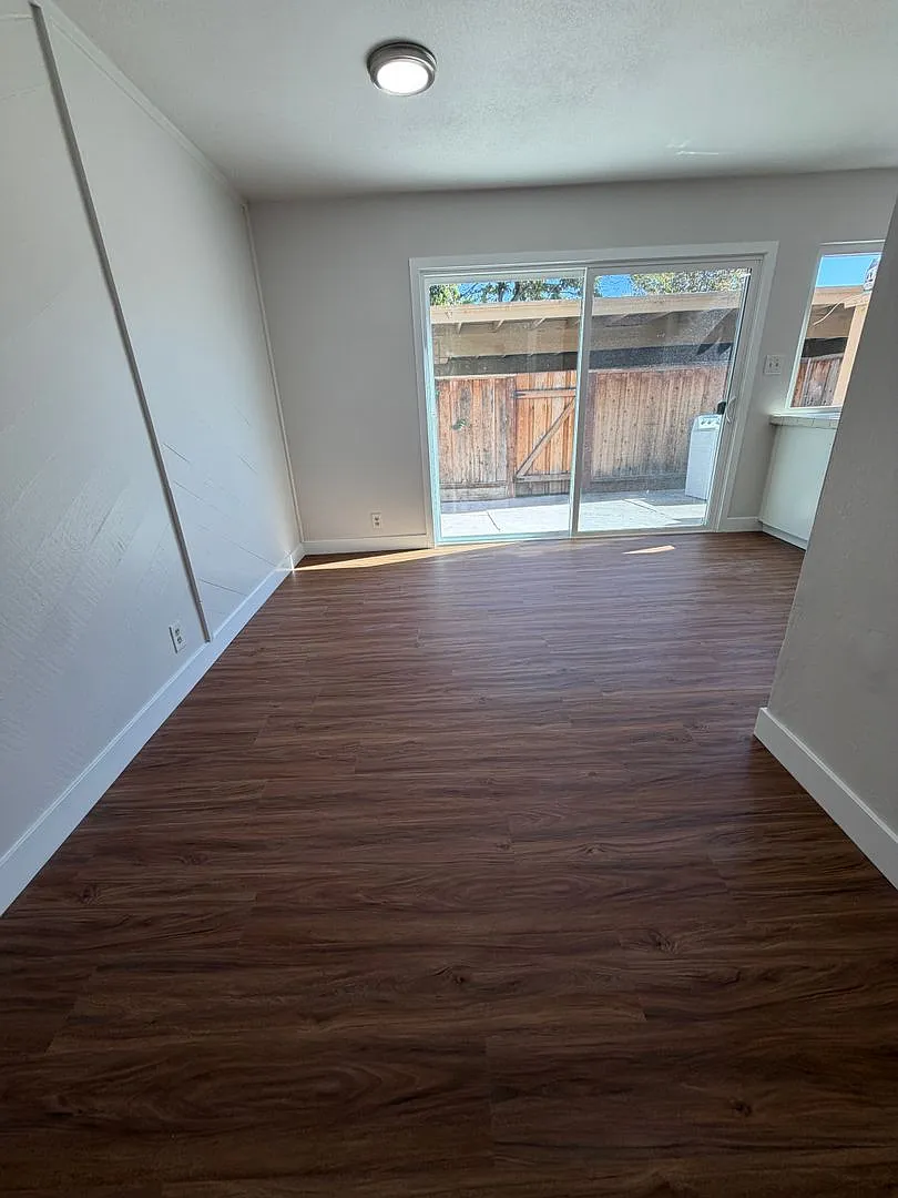 Updated 3 bed/1.5 bath townhome in Blossom Valley — Photo 2