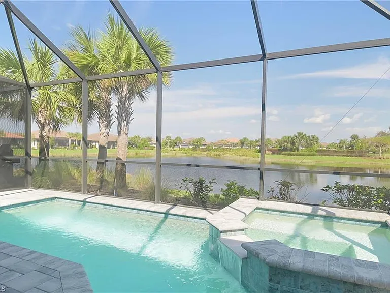 8013 Calle Canovas Ct — Photo 24