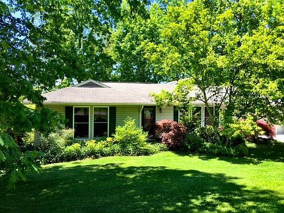 2nd image of 107 Meadowview Dr