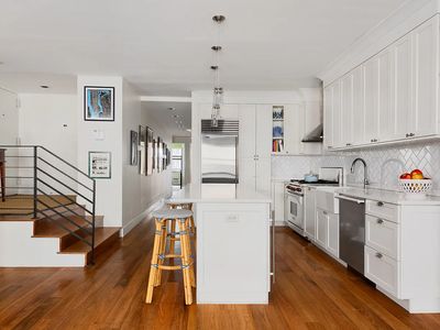 126 E 16th St APT 3B, Manhattan, NY, 10003