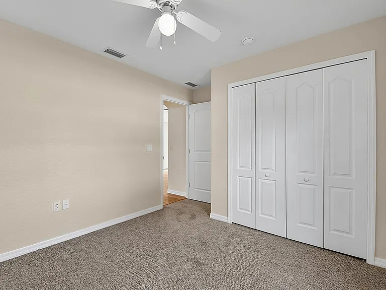 9 Lytton Ln — Photo 29