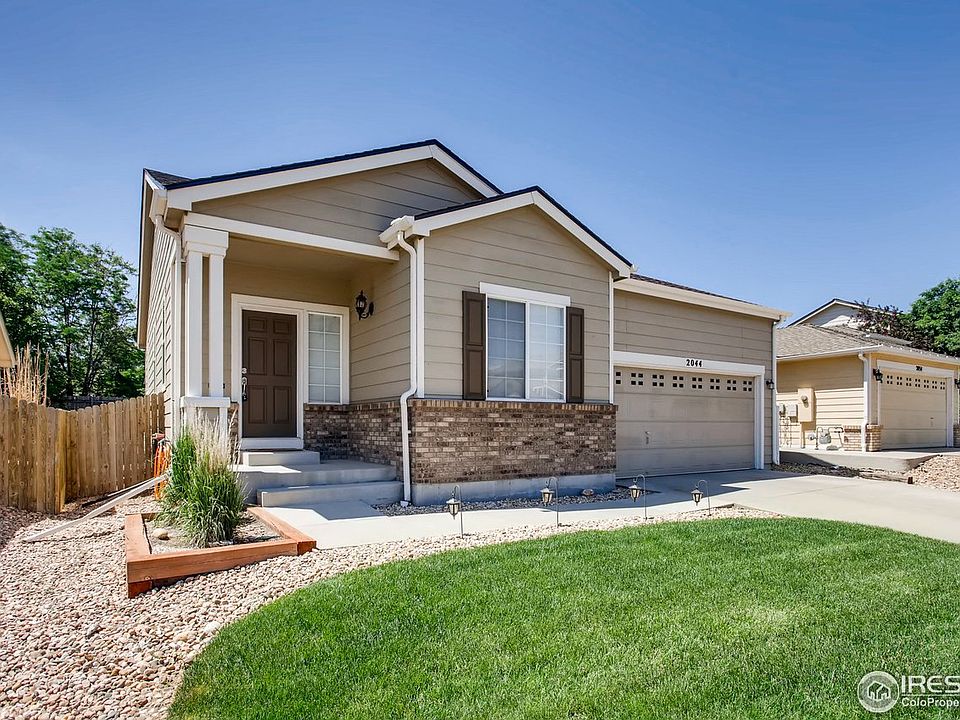 1st image of 2044 Village Dr