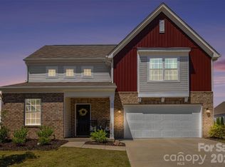 633 Mile Creek Rd, Edgemoor, SC 29712