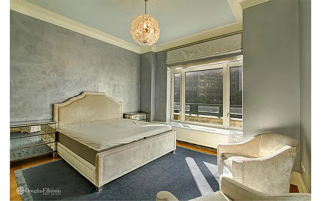 Rented by Douglas Elliman | media 7