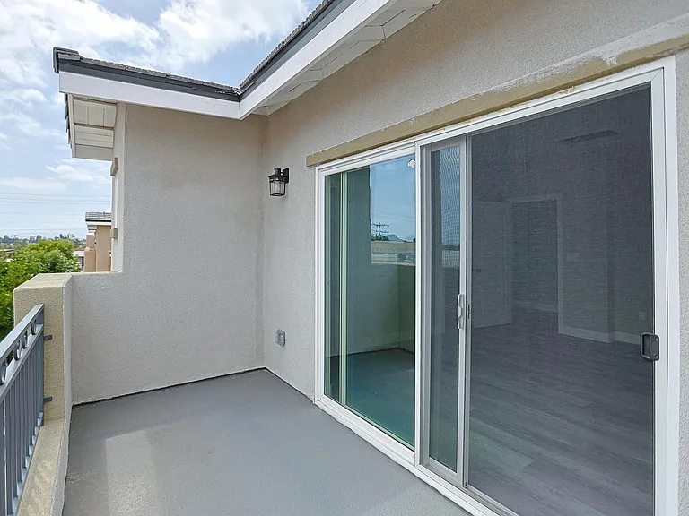 11752 Mount Fuji Ct — Photo 15