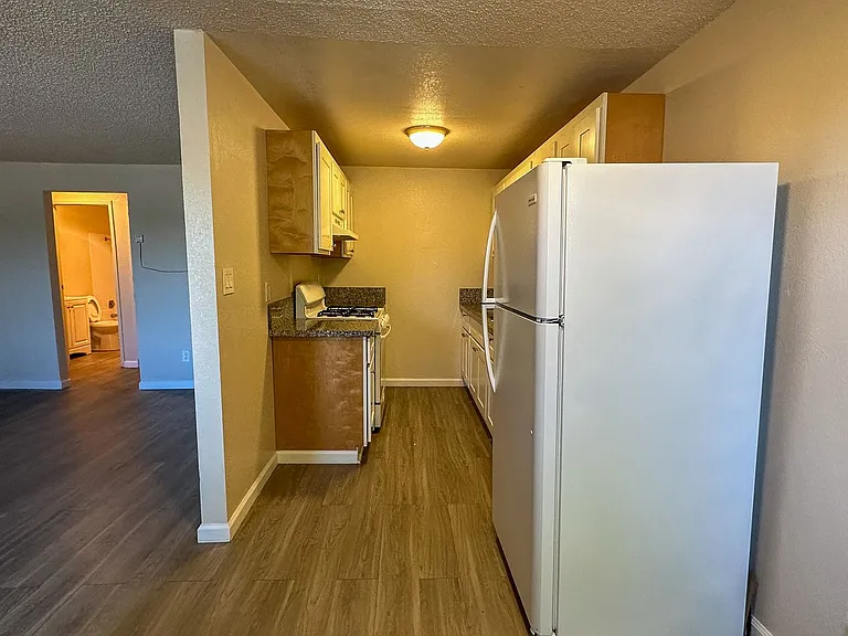 Mountain Vista Apartments — Photo 19
