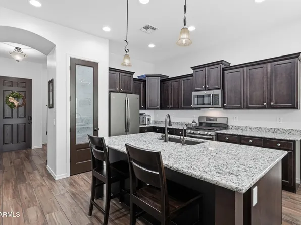 3020 E PINTO Drive, Gilbert, AZ 85296