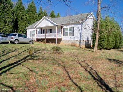 516 Brown Rd, Candler, NC, 28715