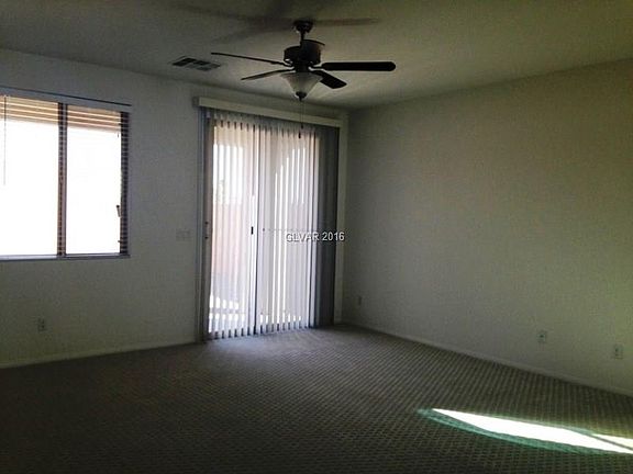 3rd image of 3361 Graceful Orchid St
