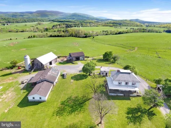 106 Limeton Church Rd, Bentonville, VA 22610