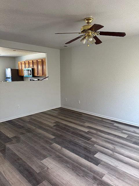 2nd image of 5167 Goshawk St