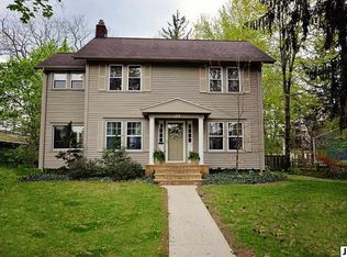 719 Crescent Rd, Jackson, MI 49203