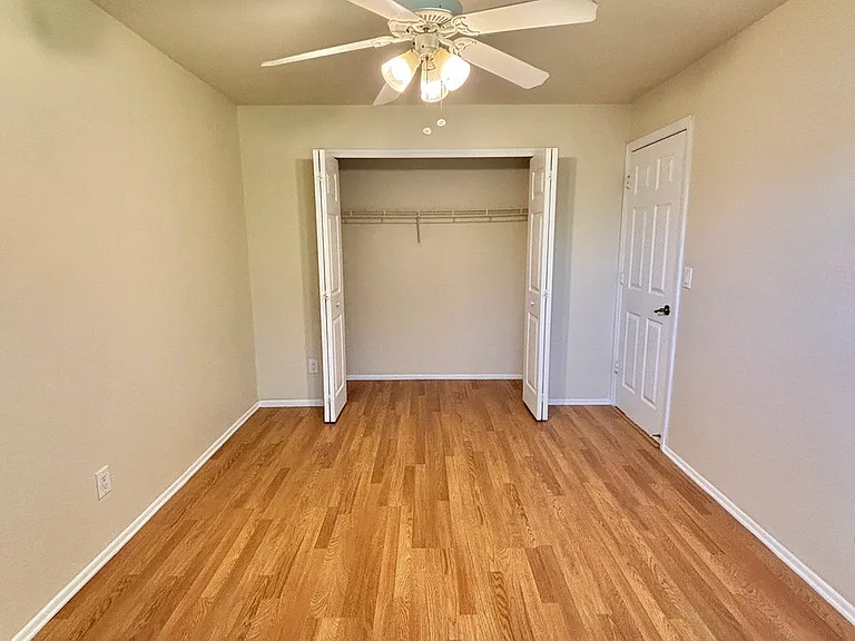 1715 SE 6th Ln — Photo 51