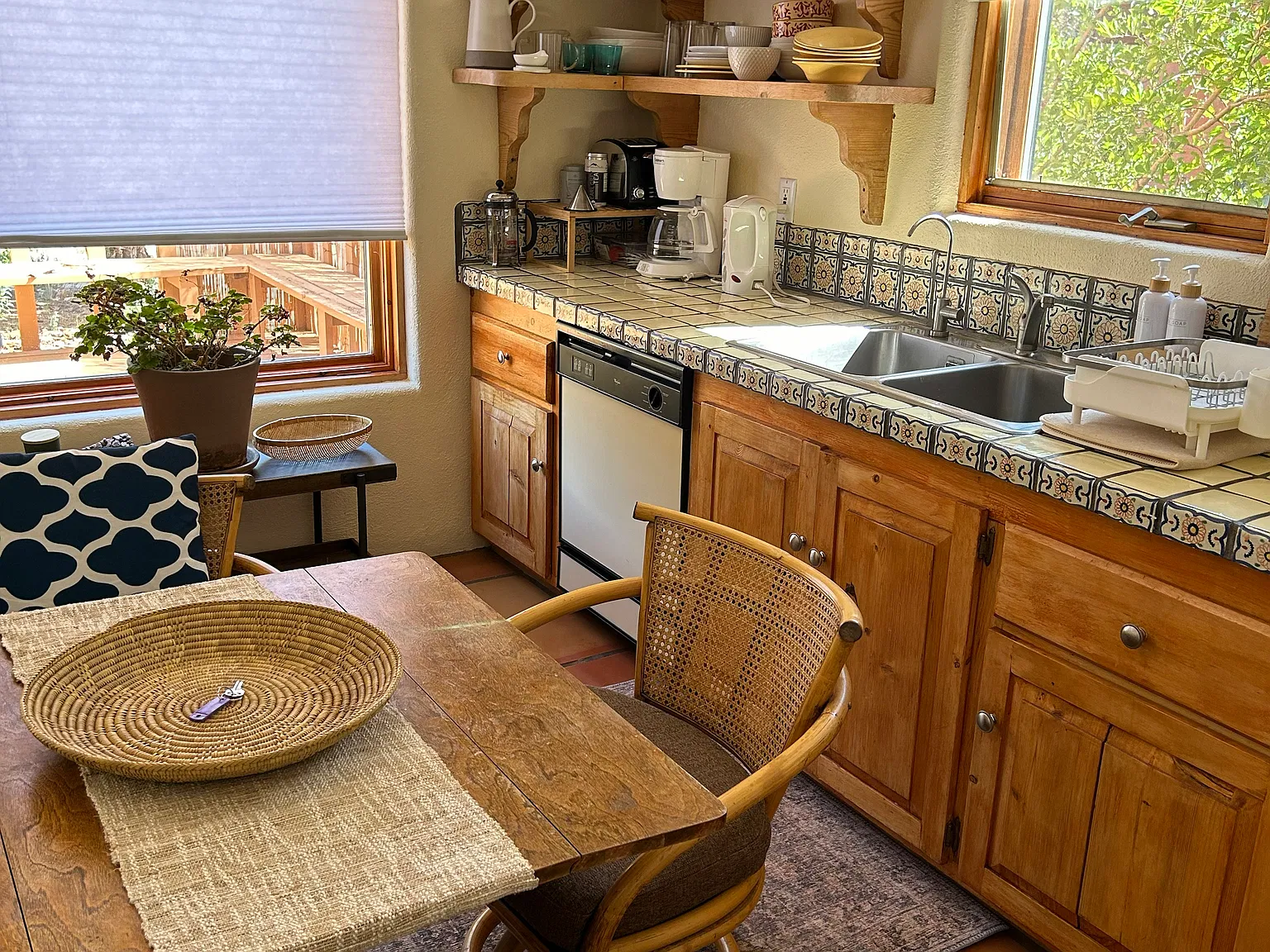 1 bed, 1.5 bath, 900 sqft, $1,700 — Photo 4