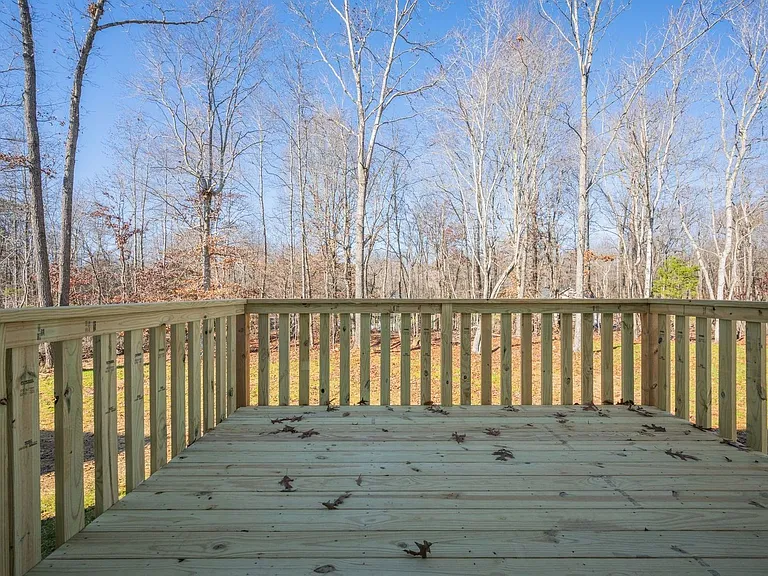69 Truform Way — Photo 2