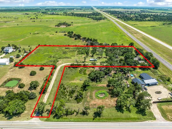 109 SE 30th St, El Dorado, KS 67042