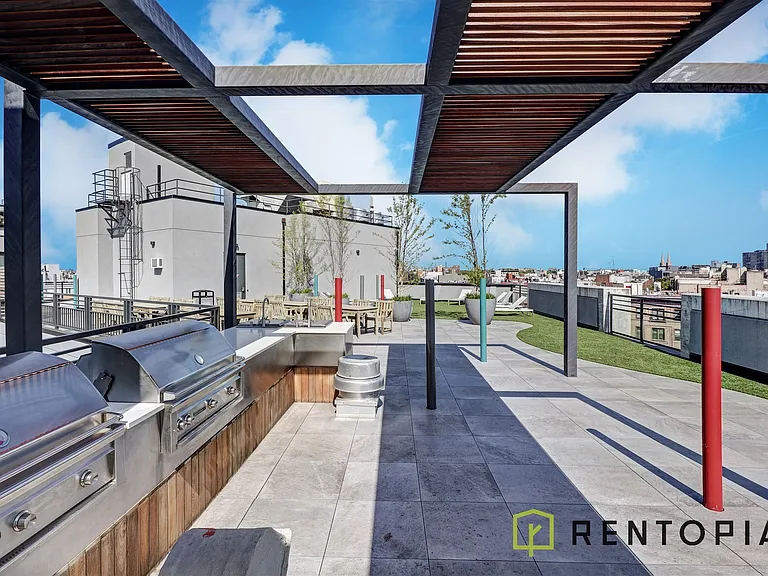 125 Borinquen Pl #313 — Photo 9