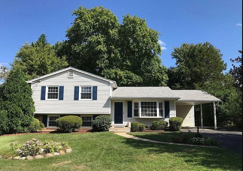 1st image of 6109 Marilyn Dr