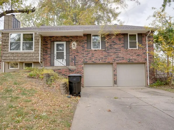 19904 E 14th St N, Independence, MO 64056