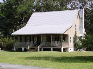 1586 Palmers Bridge Rd, Mc Clellanville, SC 29458