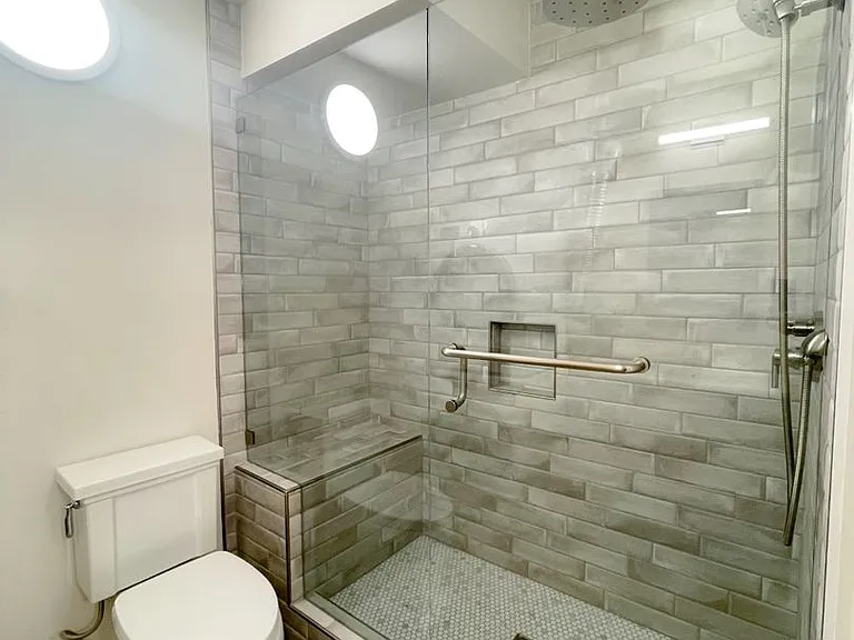 116 S Gay St — Photo 24