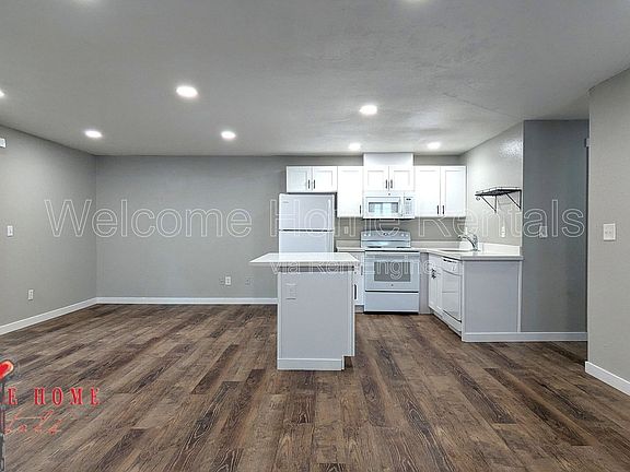 5th image of 2400 20th Ave NW APT 13C