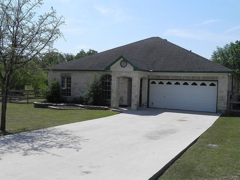 2nd image of 1003 Spanish Oak Trl