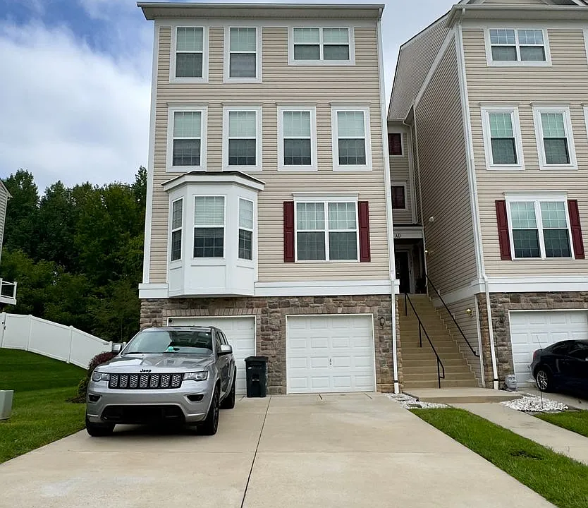 170 Mohegan Dr #A