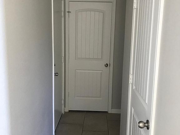 5th image of 1620 Bryant Dr Unit 1706
