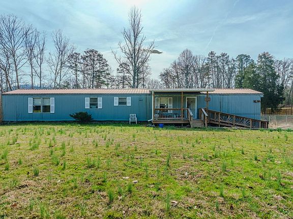 3rd image of 362 Raccoon Valley Rd