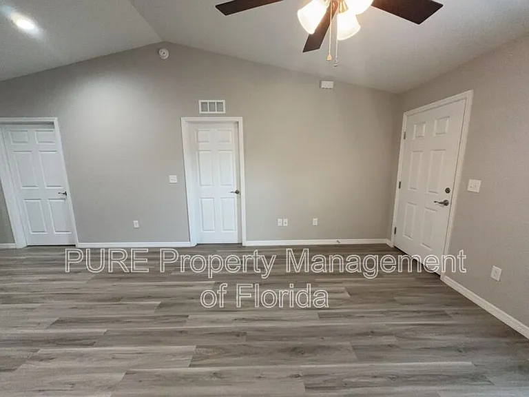 6504 SW 140th Place Rd #2 — Photo 56