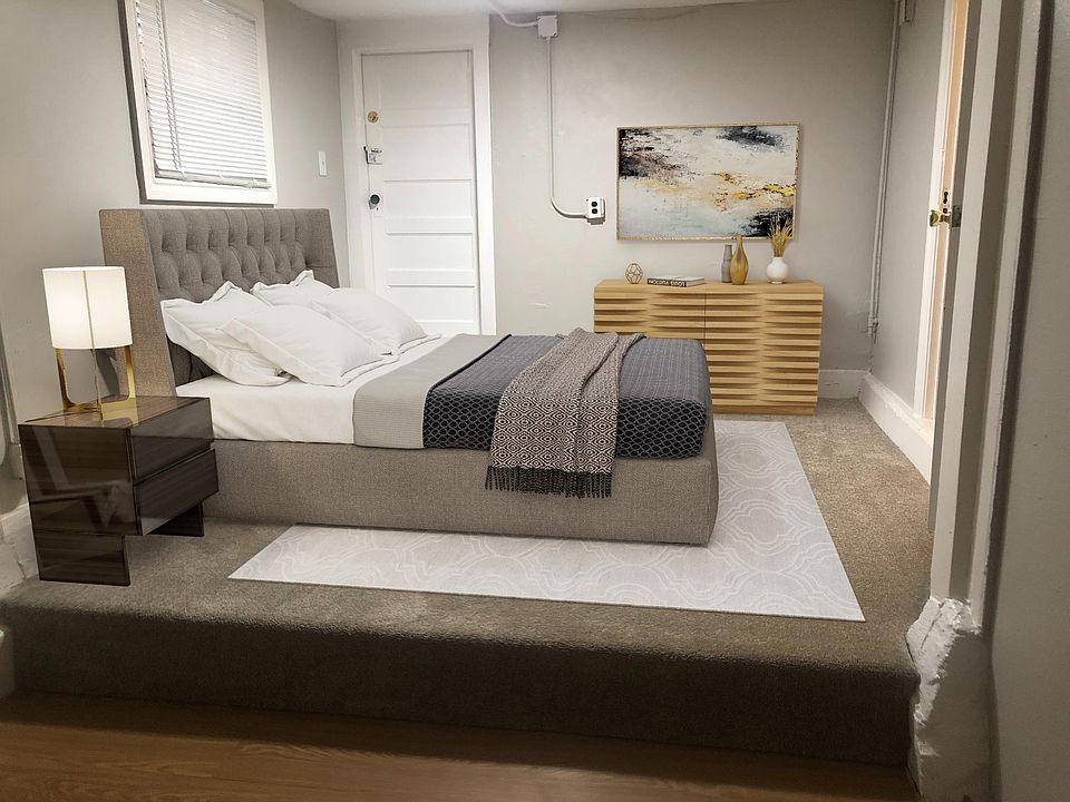 2nd image of 1515 Milvia St #1/2