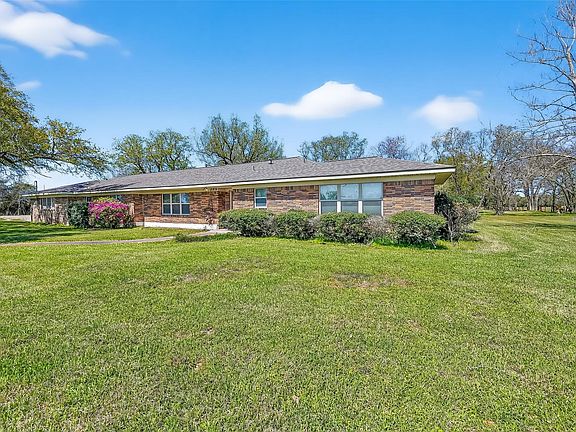 5th image of 11934 Fm 1994 Rd