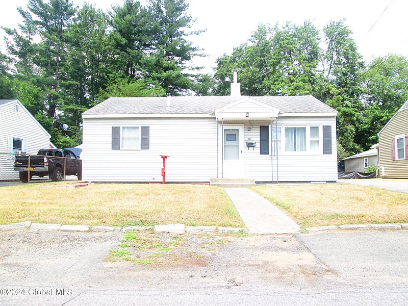 3rd image of 511 Chiswell Road