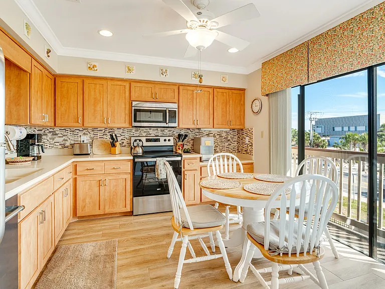 1181 Lake House Cir — Photo 5